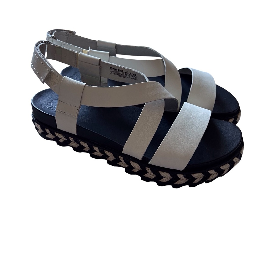 Sorel Women’s Roaming Criss Cross Sandal Outdoor Leather Chalk White Size 9.5